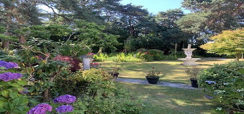 More garden at Heatherdene House