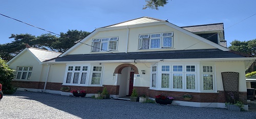 Front of Heatherdene House